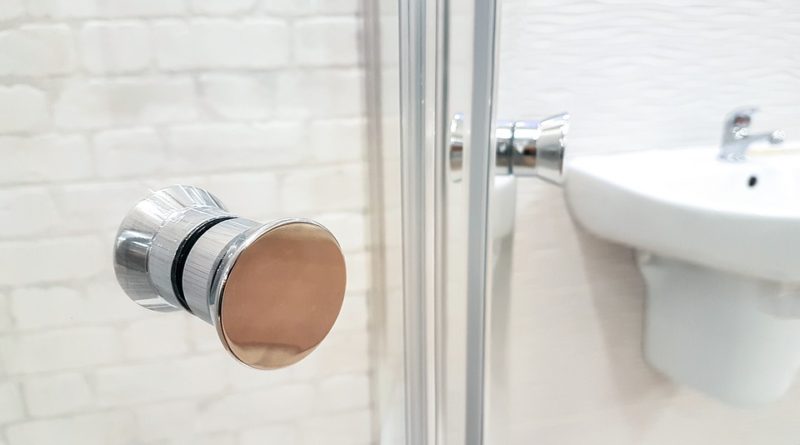 Ako vybrať sprchové dvere do niky?